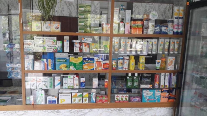 На Буковині припинили незаконну торгівлю наркотиками у двох аптеках