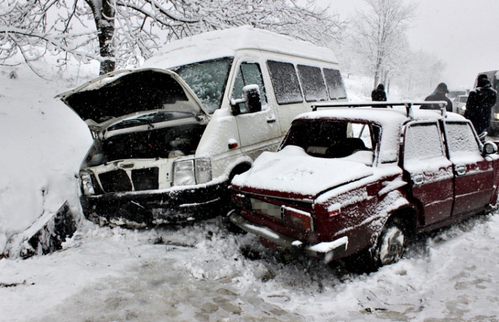 Дві ДТП на Сторожинеччині – пошкоджено 6 авто