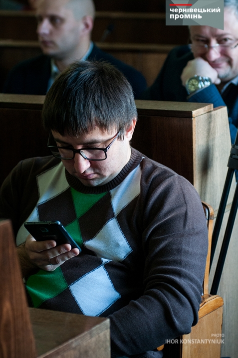 Сесія міськради у фотографіях