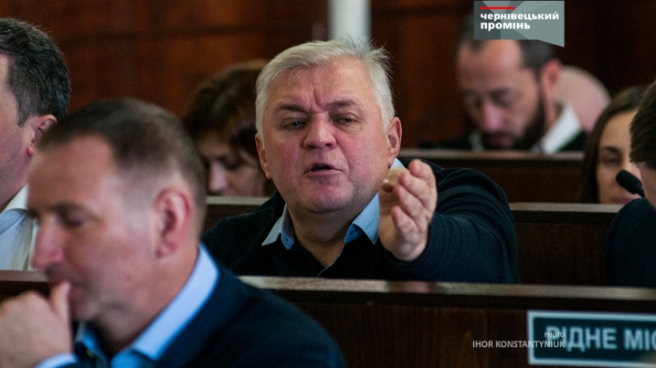 Сесія міськради у фотографіях