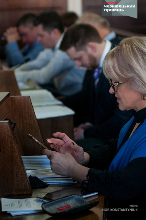 Сесія міськради у фотографіях