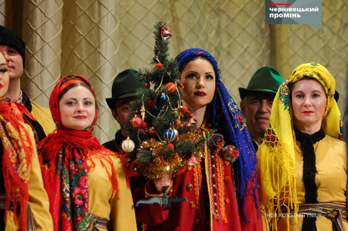 У Чернівцях відзначили концертом 90-річчя видатного балетмейстера Дарія Ластівки