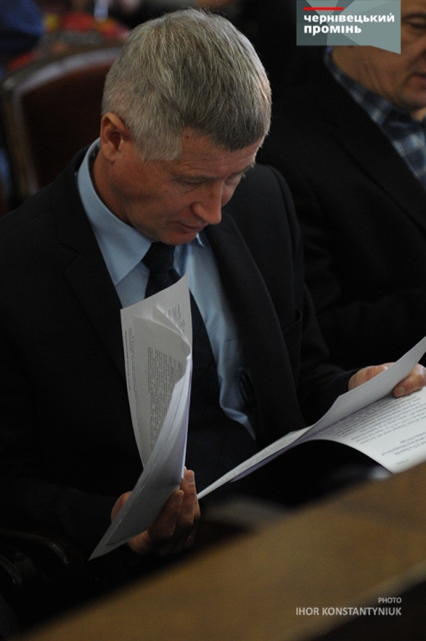 Сесія міськради у фотографіях