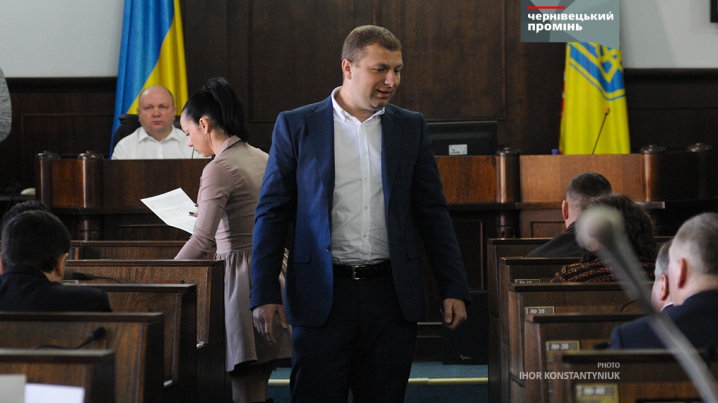 Сесія міськради у фотографіях