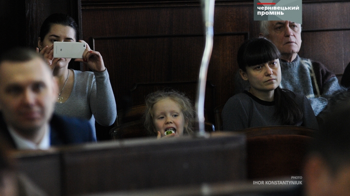 Сесія міськради у фотографіях