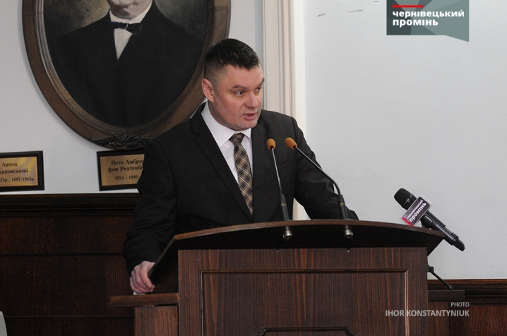 Сесія міськради у фотографіях