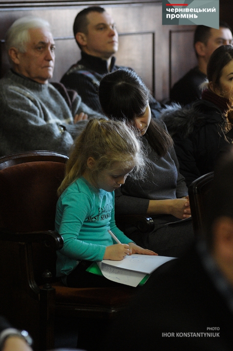 Сесія міськради у фотографіях