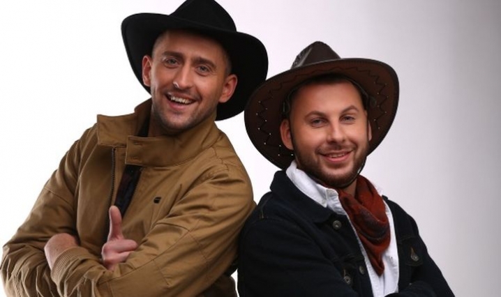 Ведучий з Буковини співав голяка у центрі Нью-Йорка