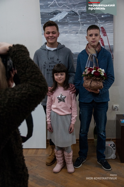 У Чернівцях відкрилася виставка особливого хлопчика Данила Гулька