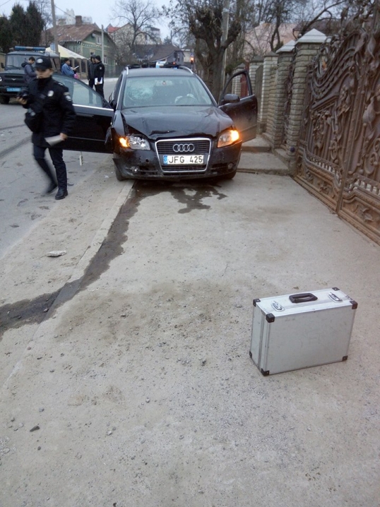 На вулиці Кошового зіштовхнулися дві автівки