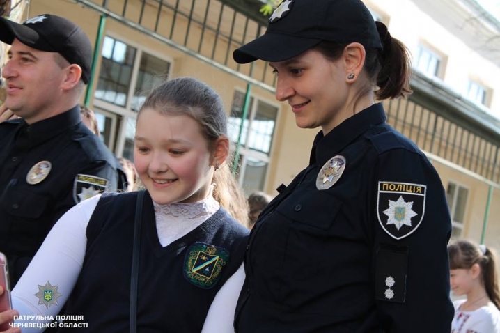 Чернівецькі патрульні будуть вчити дітей у школах