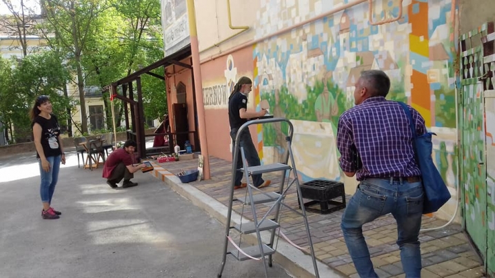 На вулиці Хмельницького у Чернівцях з'явиться мурал