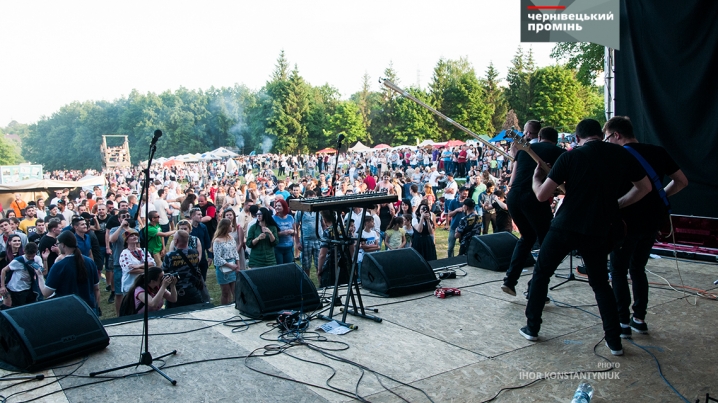 У Чернівцях відбувся ювілейний десятий «Обнова-Fest»