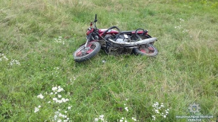 П'яний водій на мотоциклі спричинив ДТП на Герцаївщині