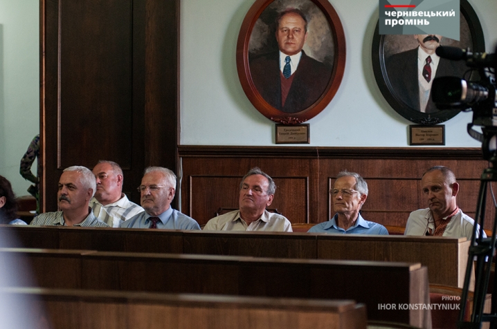 Сесія міської ради у фотографіях