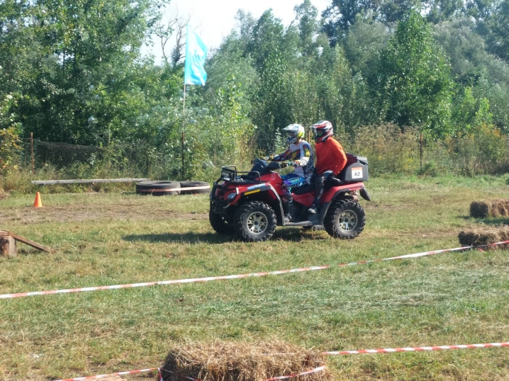 Мотоциклісти у Вижниці долають «шлях мольфара»