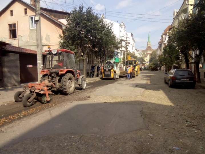 У Чернівцях розпочали ремонт вулиці Ірини Вільде 