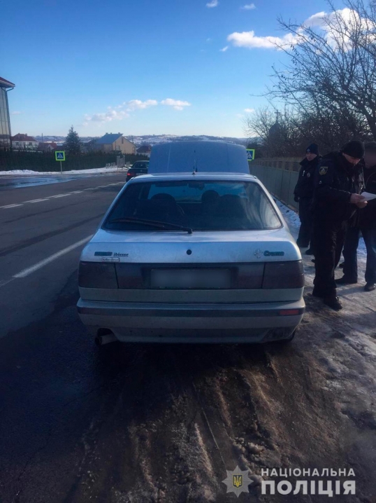 На Глибоччині поліцейські виявили автівку з підробленим номером кузова