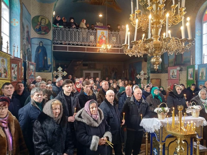 У храмі села Горошівці відслужили першу літургію після переходу до ПЦУ