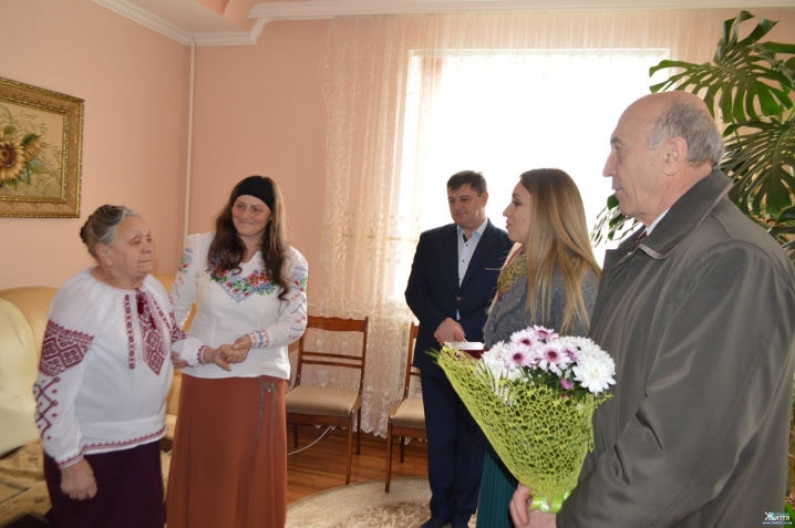 Колишня зв'язкова УПА з Кіцманя отримала орден «За мужність»