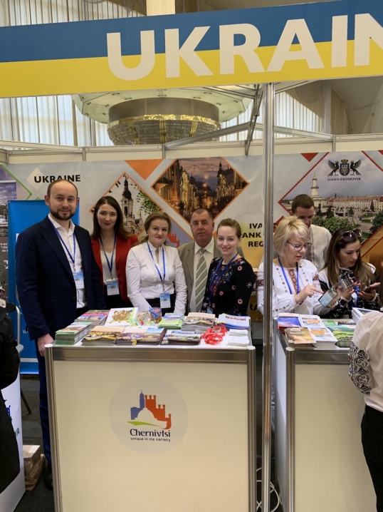 Делегація з Чернівців побувала на міжнародному туристичному ярмарку у Мінську