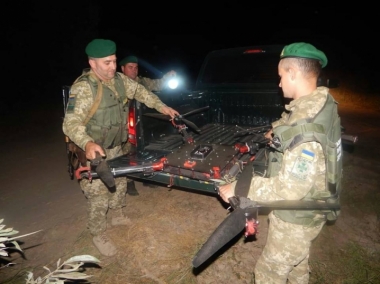 На Буковині прикордонники борються з «повітряною контрабандою»