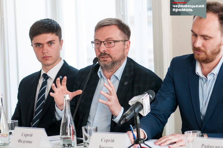 У Чернівцях генеральний секретар Пан'європейського руху Австрії розповів про важливість вступу України в ЄС