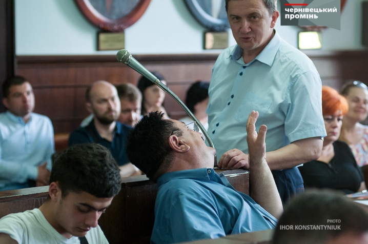 Сесія міської ради у фотографіях