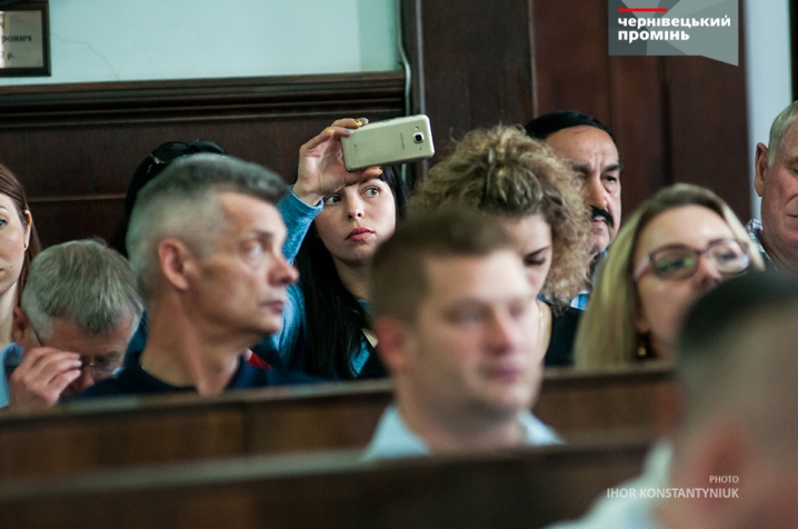 Сесія міської ради у фотографіях