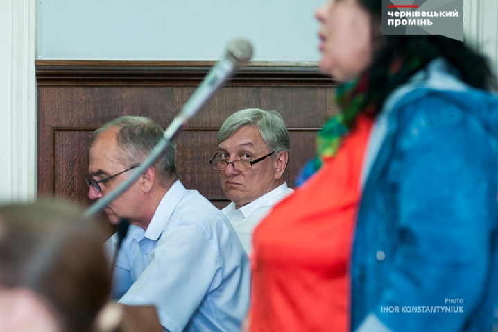 Сесія міської ради у фотографіях