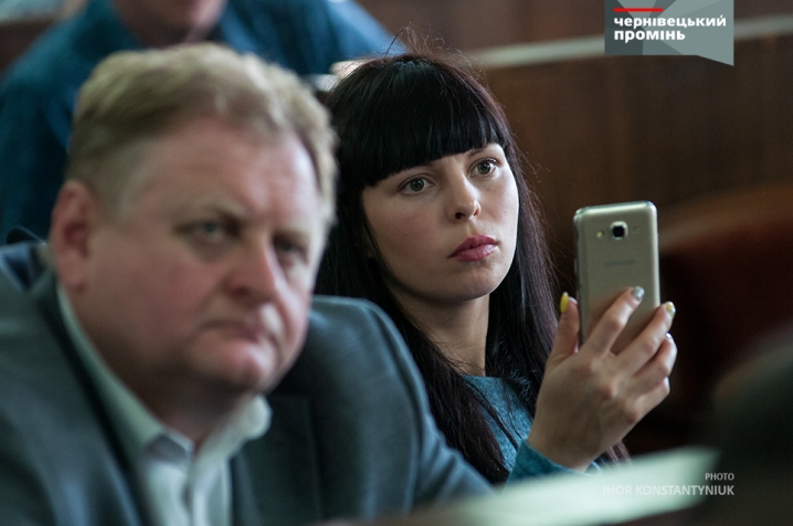 Сесія міської ради у фотографіях