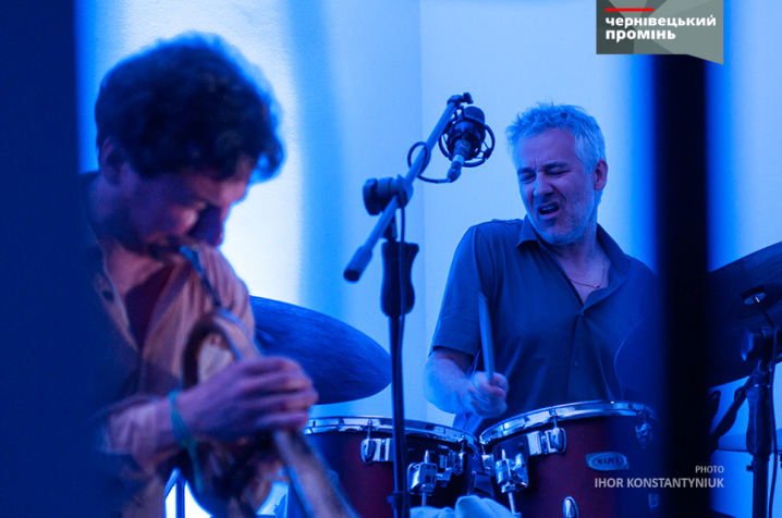 Французький квартет OLD AND NEW SONGS дав чернівчанам джазу