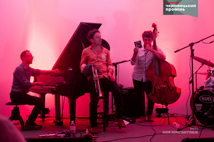 Французький квартет OLD AND NEW SONGS дав чернівчанам джазу