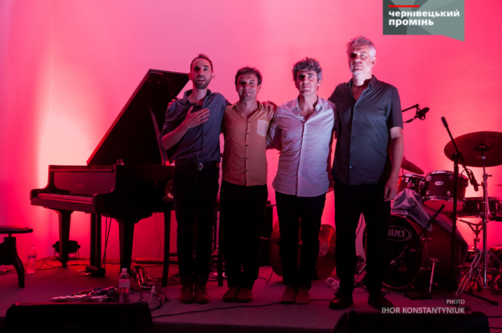 Французький квартет OLD AND NEW SONGS дав чернівчанам джазу