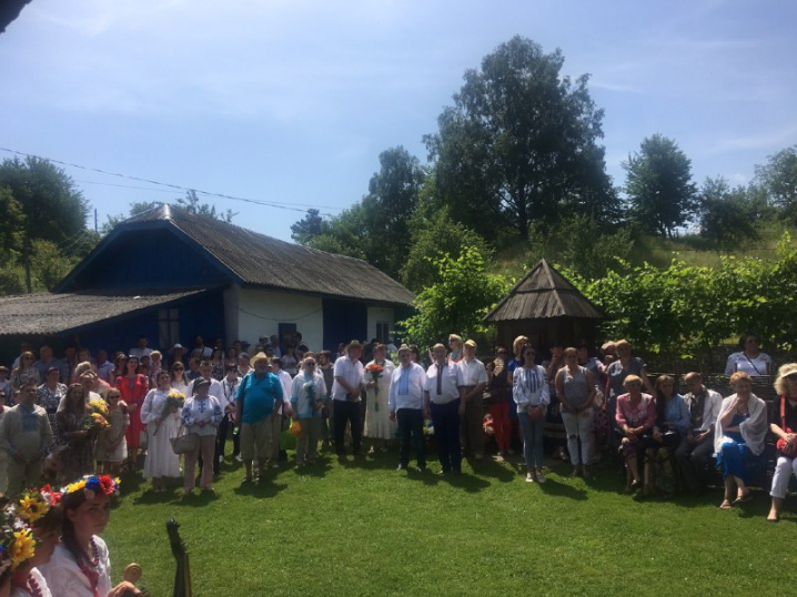 "На гостини до Івана" приїхали сотні людей з усієї України