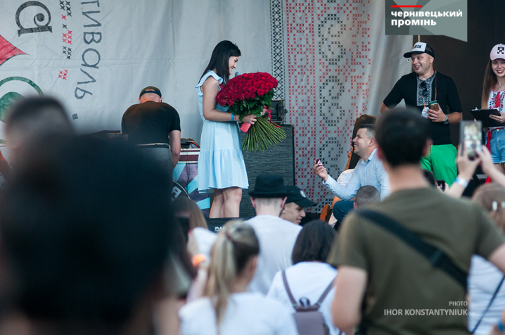На "Обнова-фесті" у Чернівцях цьогоріч відзначали рік сім'ї та ювілей Володимира Івасюка