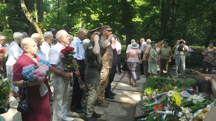 У парку ім. Шевченка вшановували пам'ять жертв війни
