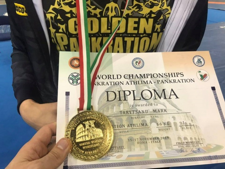 Юний чернівчанин Марк  Тарицану став чемпіоном світу з панкратіону