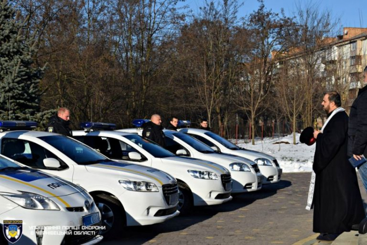 Нові автомобілі отримало Чернівецьке управління поліції охорони