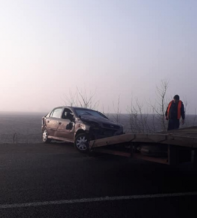 ДТП на Буковині: авто з’їхало у кювет