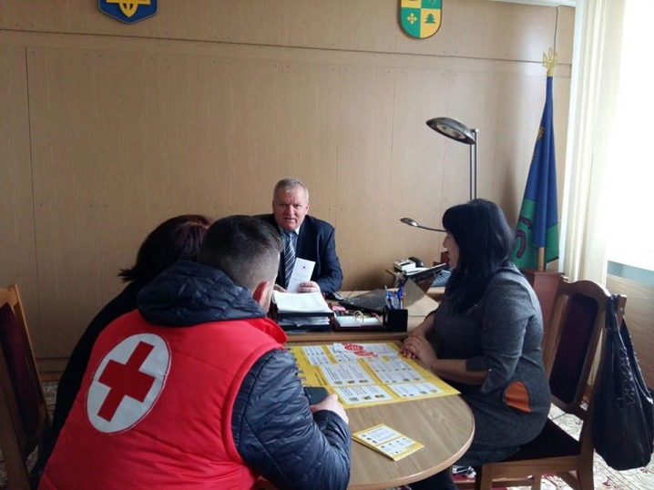 Буковинські волонтери долучилися до інформаційної кампанії щодо протидії поширенню коронавірусу