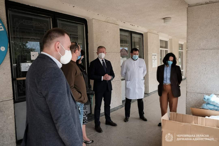 Медичні заклади Буковині  отримали допомогу для боротьби з коронавірусом від Офісу Президента