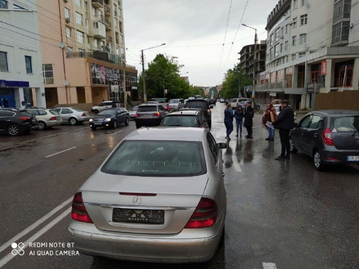 ДТП на Героїв Майдану: зіткнулись одразу 4 автівки