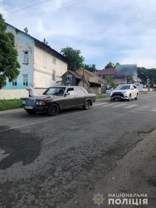 ДТП на Новоселиччині: на пішохідному переході збили жінку