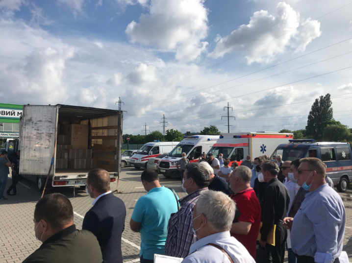 На Буковину привезли чергову гуманітарну допомогу