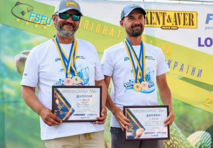Рибалки з Чернівців стали призерами чемпіонату України з ловлі хижої риби