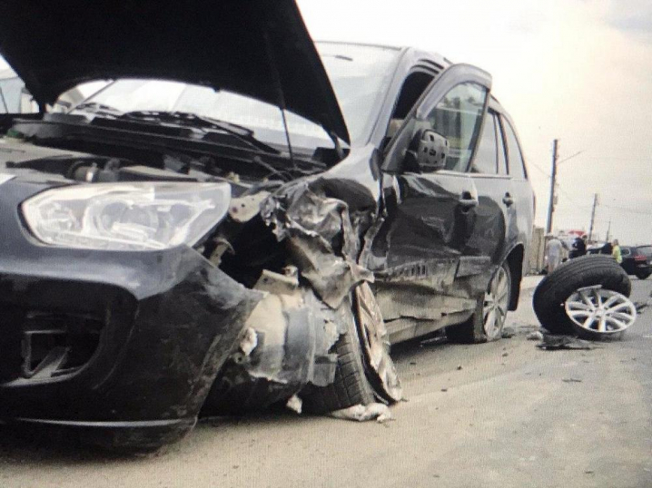 ДТП у Мамаївцях: двоє людей отримали травми (фото)
