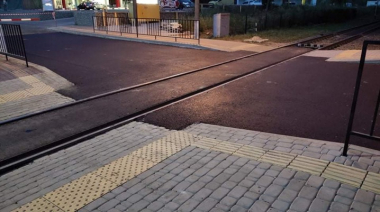 На вулиці Винниченка завершився ремонт дороги на залізничному переїзді
