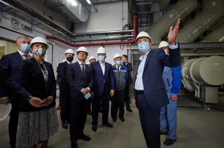 Президент проконтролював будівництво гідроагрегату на Дністровській ГАЕС