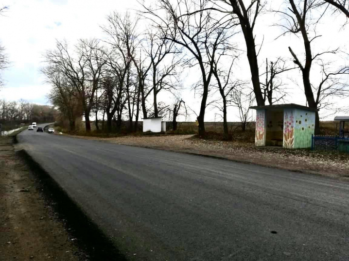 На Буковині приведуть до ладу придорожні зупинки